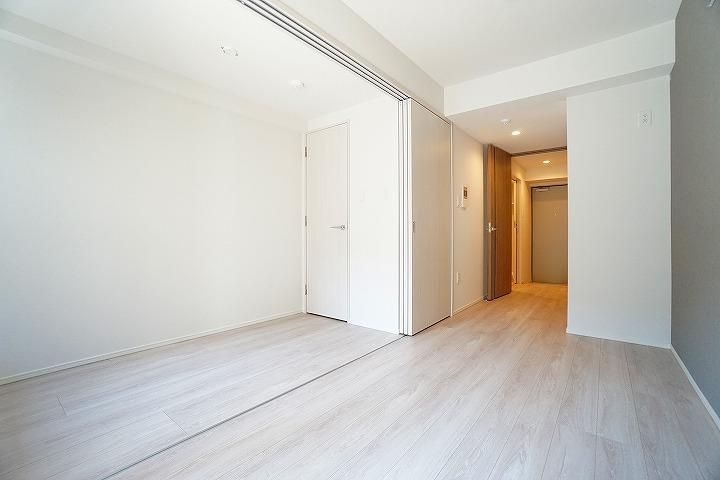 居室・リビング　☆明るい居間☆