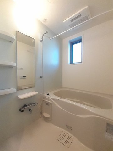 バス・シャワールーム　お風呂です