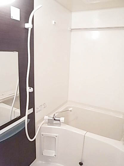 バス・シャワールーム　★ゆったり浸かれる浴槽★