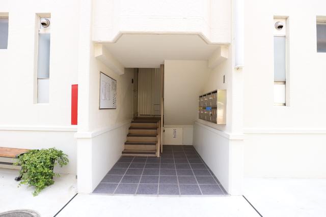 エントランス　エントランス