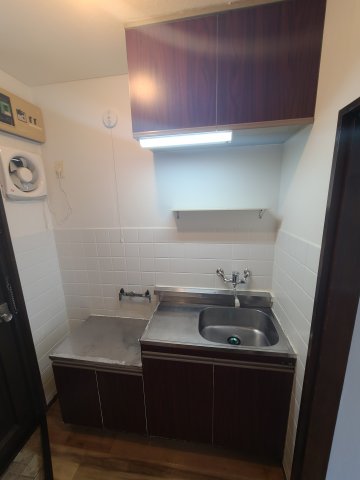 キッチン　退去前につき、前回募集時のお写真です。