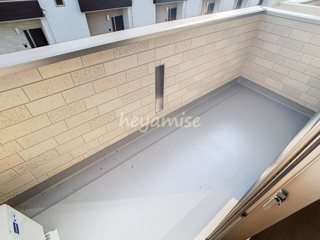 バルコニー　写真は別号室です