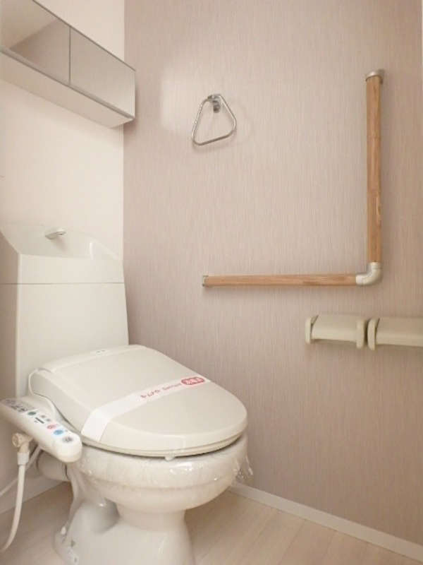 トイレ　図面と現状に相違がある場合には現状を優先