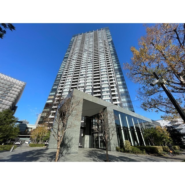 建物外観　『豊洲』駅徒歩8分の好立地となっております！！