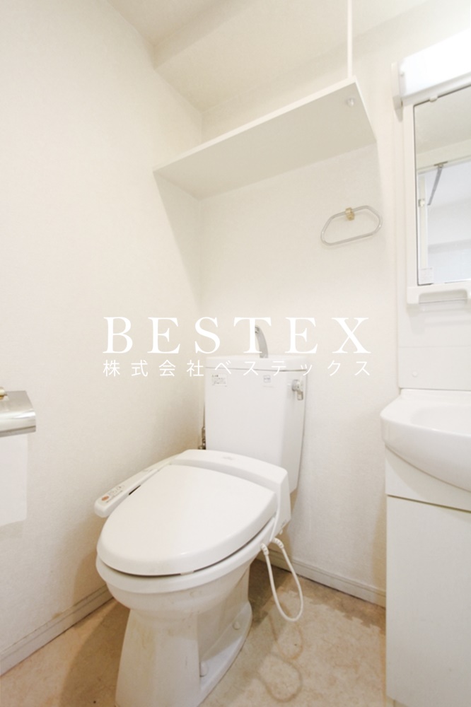 トイレ　※同タイプ別部屋のお写真です。