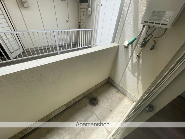 ＪＲ紀勢本線 宮前駅 徒歩9分 3階建 築38年の内装写真