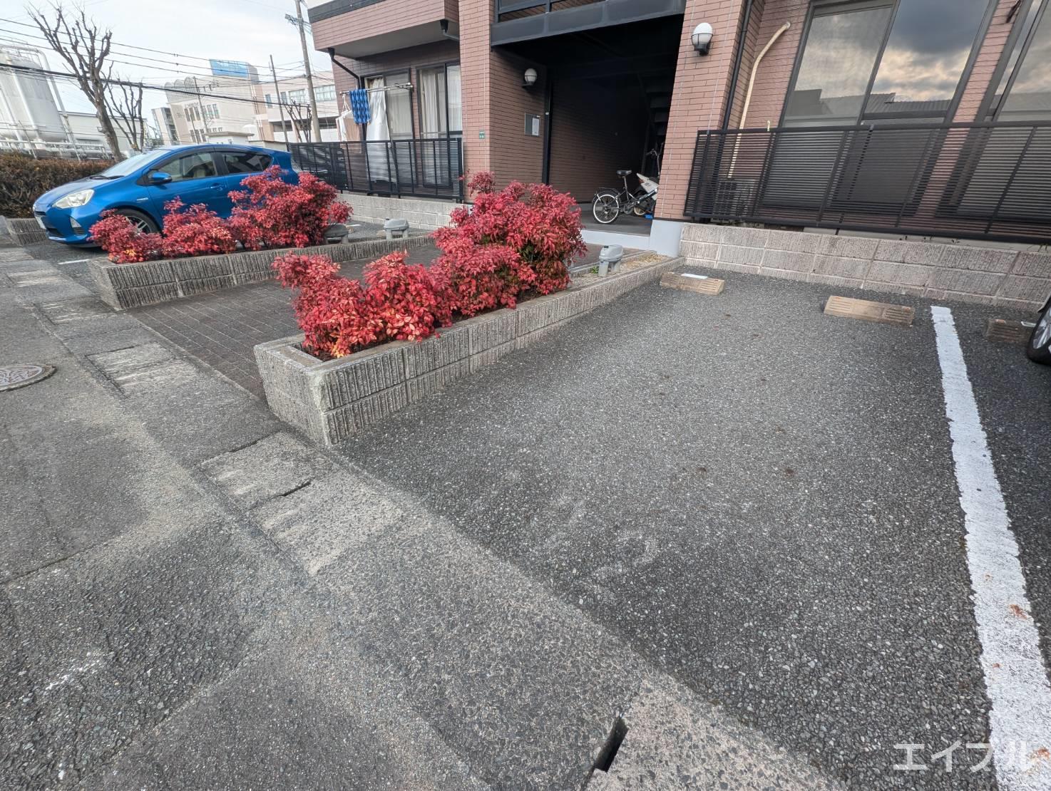 駐車場　現状が異なる場合は現状優先となります