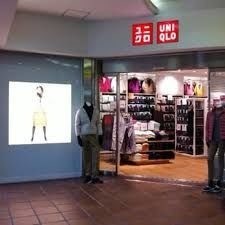 ショッピングセンター　ユニクロ市ヶ谷店（ショッピングセンター）まで473m