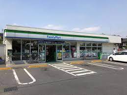 コンビニ　ファミリーマート練馬北町七丁目店（コンビニ）まで361m