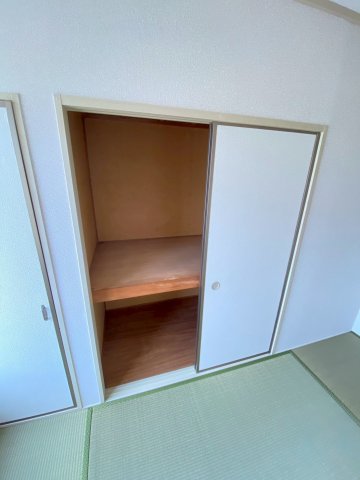 収納　和室1☆