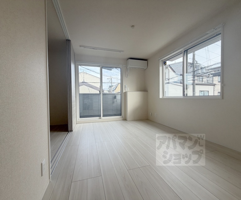 D-residence二条の居間写真