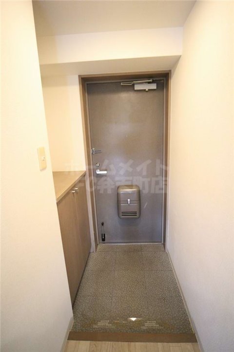 玄関　落ち着いた玄関です