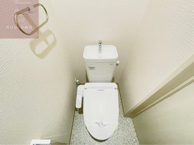 トイレ　清潔感のあるトイレです