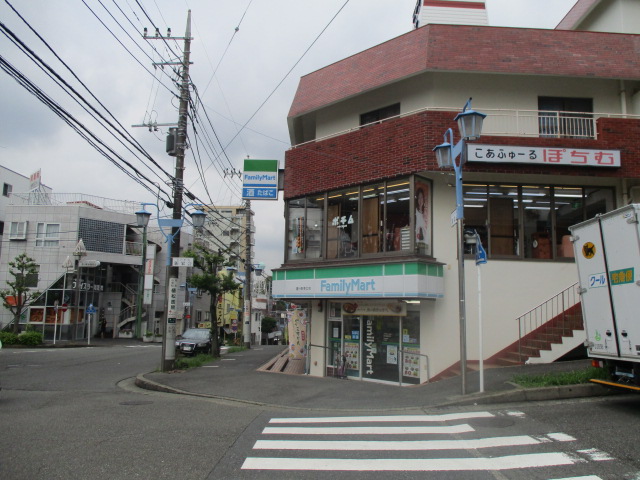 コンビニ　ファミリーマート 善行駅東口店（コンビニ）まで338m