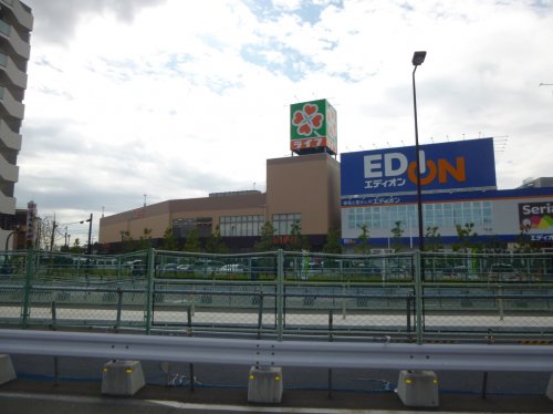 スーパー　ライフ東淡路店（スーパー）まで618m