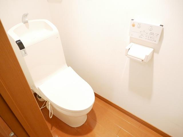 トイレ　トイレ