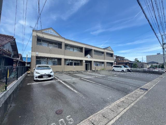 建物外観　外観写真（昼）