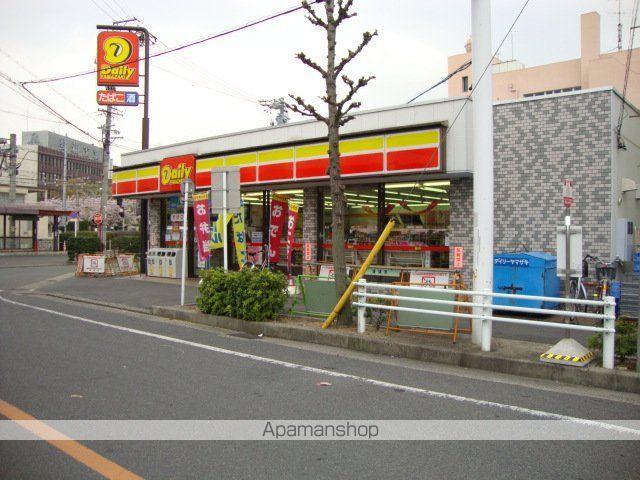 その他　コンビニ（その他）まで730m