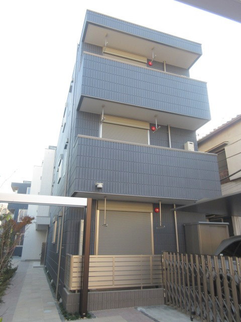 建物外観　耐震構造の旭化成ヘーベルメゾン