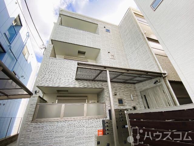 建物外観　バルコニー側は景色が綺麗です