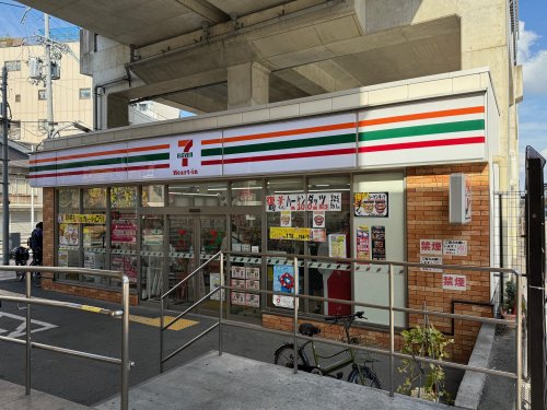 コンビニ　セブンイレブン ハートイン　JR長居駅改札口店（コンビニ）まで489m