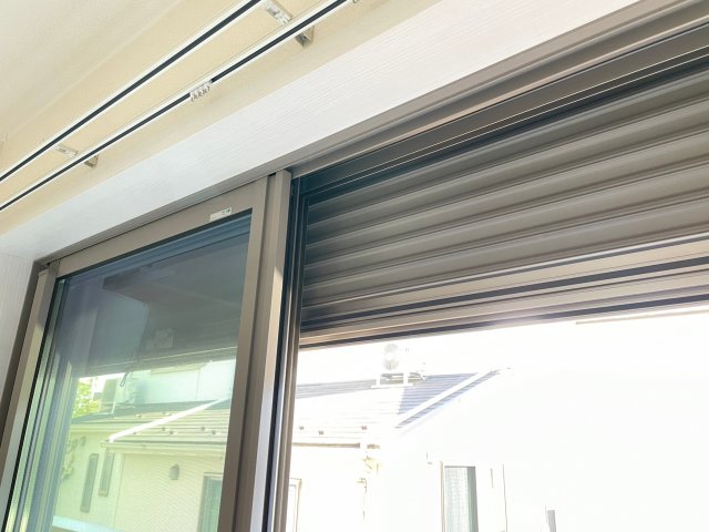 その他　シャッター