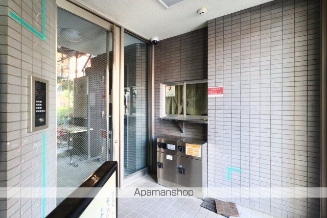 東急池上線 戸越銀座駅 徒歩5分 11階建 築29年の外観写真