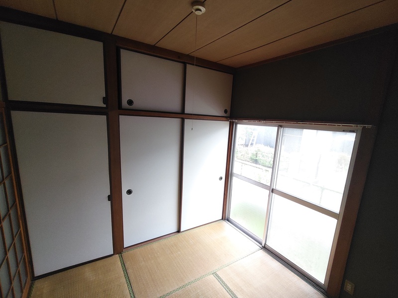鳥屋荘6号の内装写真