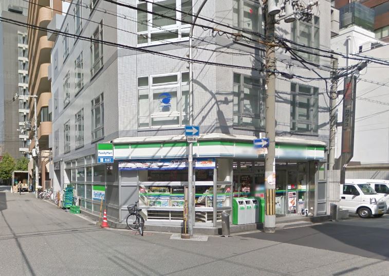 コンビニ　ファミリーマート西本町一丁目店（コンビニ）まで335m