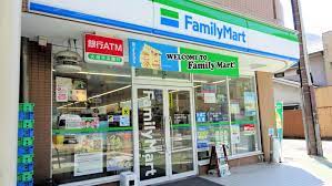 コンビニ　ファミリーマート 名古屋栄五丁目店（コンビニ）まで152m
