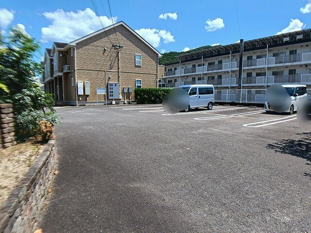 駐車場　駐車場があります