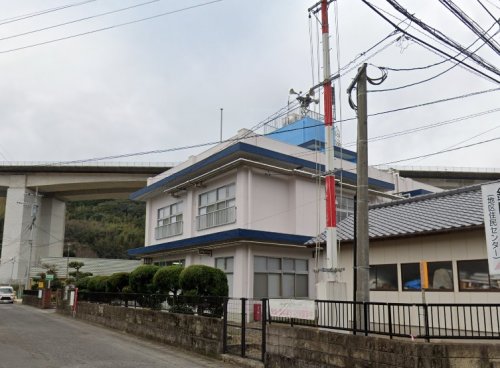 役所　大村市鈴田出張所（役所）まで894m