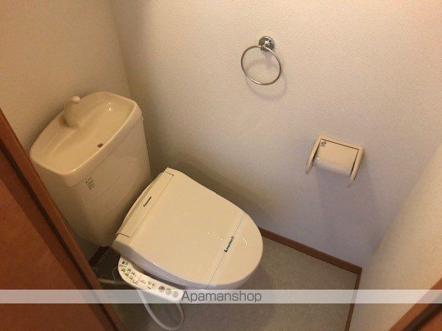 レオパレス留ヶ谷のトイレ写真