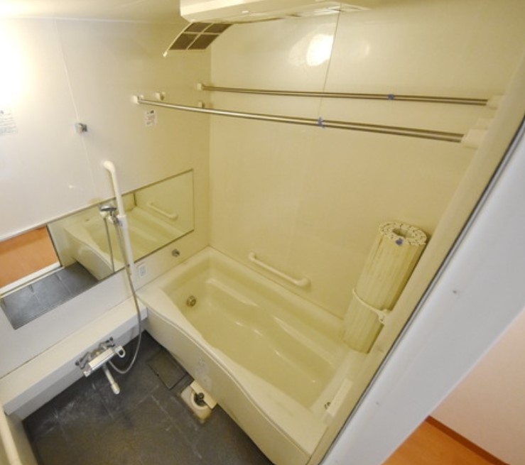 バス・シャワールーム　別部屋参考写真