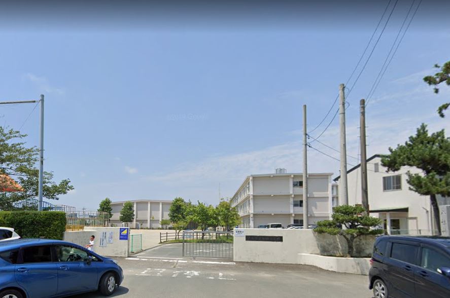 小学校　浜松市立和田小学校（小学校）まで1561m