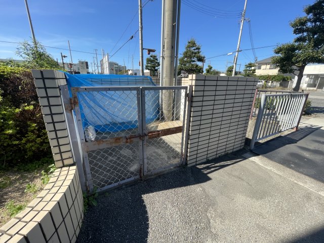 その他　ゴミ捨て場（その他）まで10m
