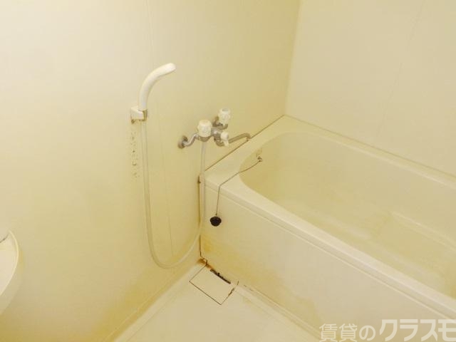 バス・シャワールーム　お風呂も綺麗です。