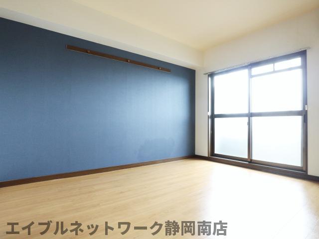 その他　おしゃれなリビングです
