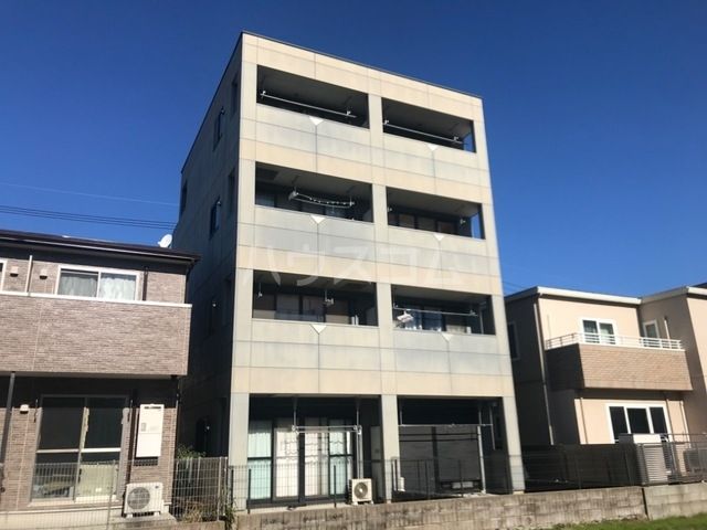 名古屋市南区堤町のマンションの建物外観