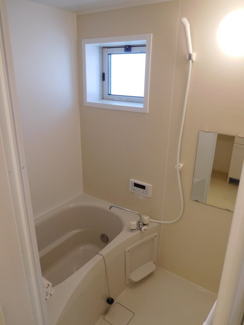 バス・シャワールーム　追焚き付お風呂　シャワー付