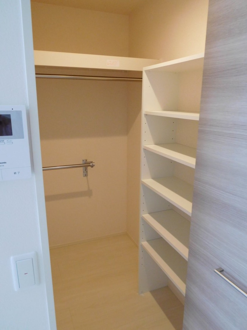 収納　ウォークインクローゼット付で収納たっぷり