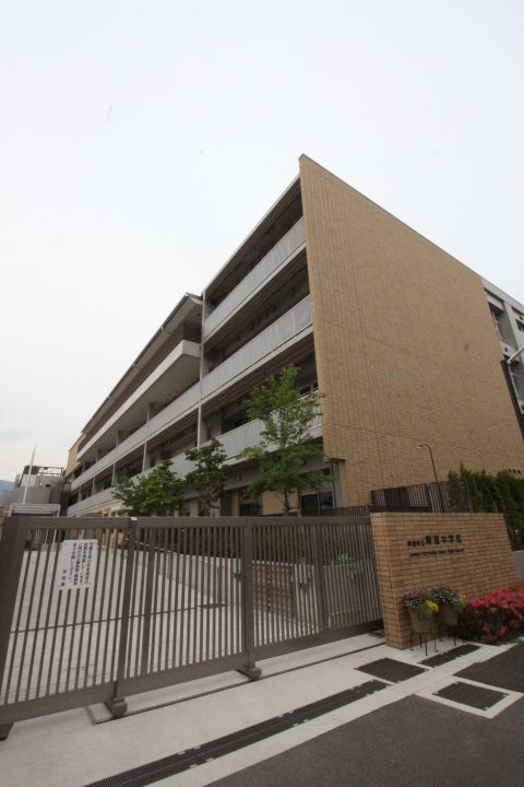 中学校　芦屋市立精道中学校（中学校）まで400m