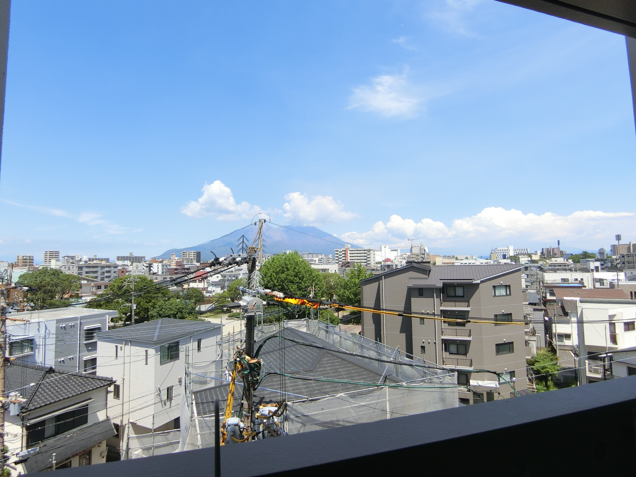 【鹿児島市下荒田のマンションの眺望】