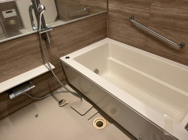 バス・シャワールーム　別部屋参考写真