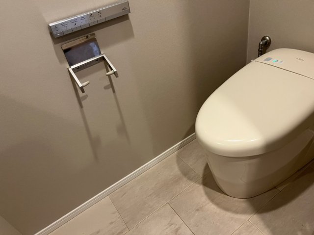 トイレ　別部屋参考写真