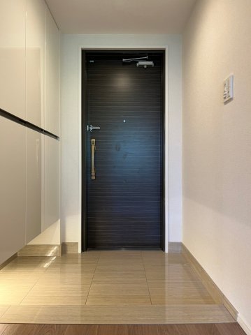 玄関　別部屋参考写真