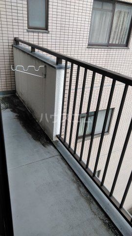 【名古屋市千種区春岡のマンションのバルコニー】