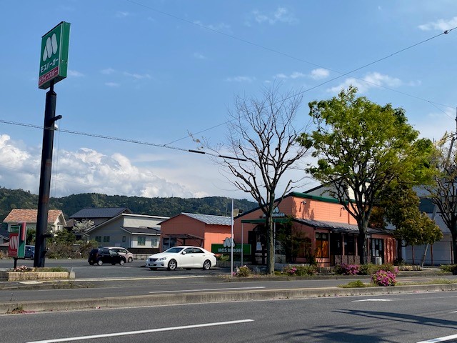 【オクト・カピオの飲食店】