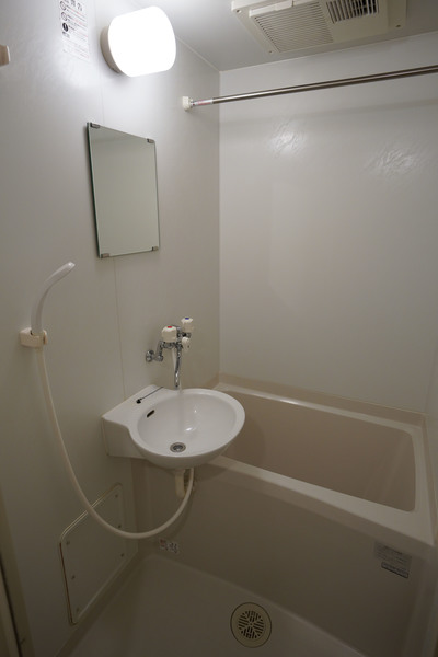 バス・シャワールーム　同じ間取りのお部屋