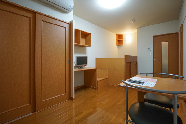 居室・リビング　同じ間取りのお部屋